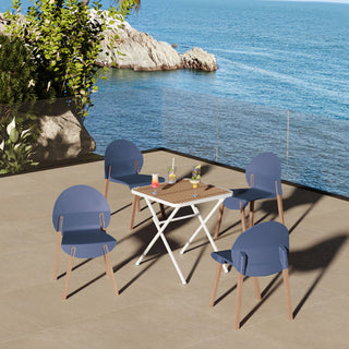 4 Piece Set Of Single Chairs With A Design Combining Modern And Traditional Elements