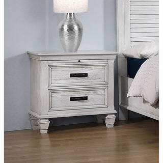 Lockeford - 2 Drawer Nightstand With Pull Out Tray - White