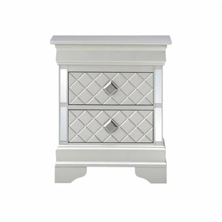 Verona - Nightstand