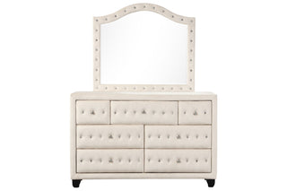 Sophia - Upholstered Bedroom Set