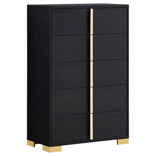Bedroom Set With Accents
