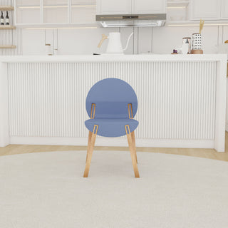 4 Piece Set Of Single Chairs With A Design Combining Modern And Traditional Elements