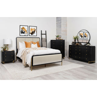 Benson - Panel Bed