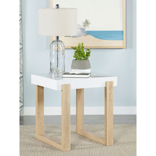 Gwen - Table