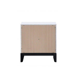 Glasgow - Nightstand With English Dovetail Drawers
