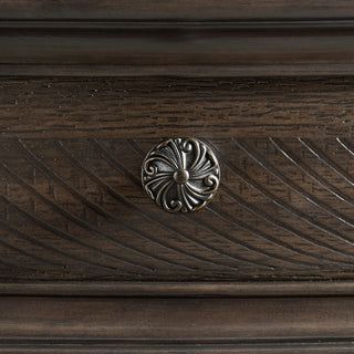 Brunswick - 7-Drawer Dresser