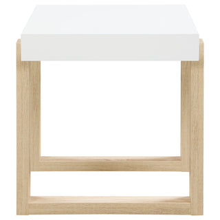 Gwen - Table