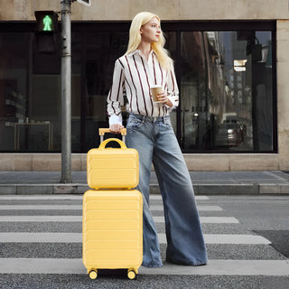 Spinner Luggage Set With Combination Lock