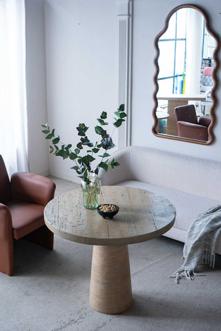 Round Dining Table With Pedestal Base