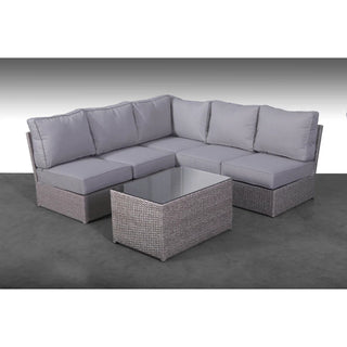 Comfortable Modern Patio Rattan Sectional Set With Cushions