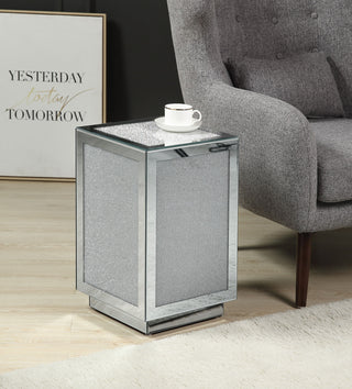 Noralie - Accent Table - Silver - Mirror