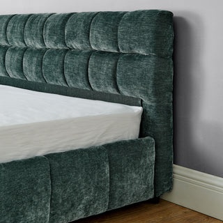 Modern Platform Bed Frame With Thick Fabric