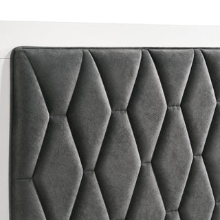 Taraval - Queen Upholstered Panel Bed - White