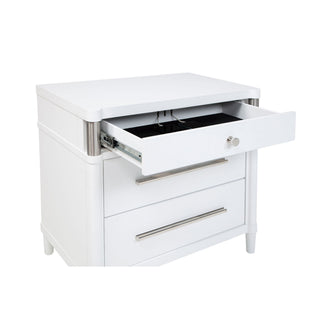 Robinson - 3 Drawer Nightstand - White
