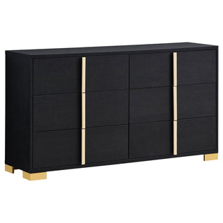 Bedroom Set With Accents
