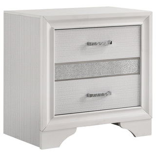 Modern Bedroom Set With Upholstered Headboard And Textured Storage