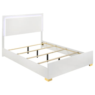 Bedroom Set With Accents