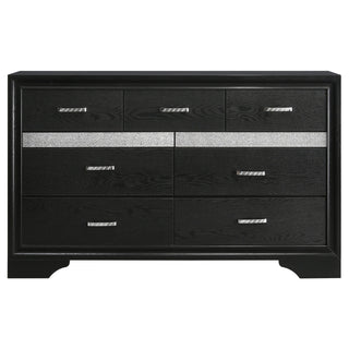 Modern Bedroom Set With Upholstered Headboard And Textured Storage