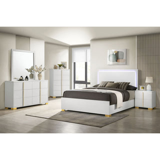 Bedroom Set With Accents