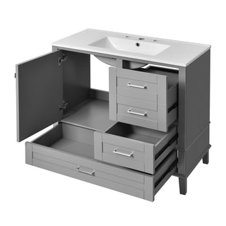 Traditional Bathroom Vanity Set With Soft Close Doors