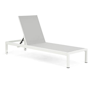 Outdoor Patio Chaise Lounge With 5 Reclining Positions