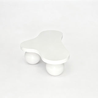 Cloud Shaped Coffee Table With 3 Ball Legs For Living Room