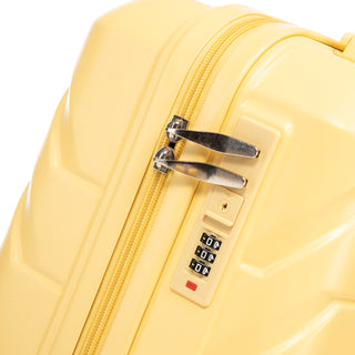 Hard Shell Travel Luggage With Scratch Resistant Surface