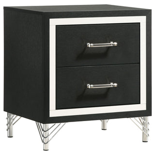 Malcolm - Bedroom Set With Wingback Design