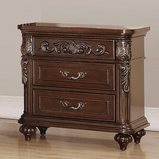 3 Piece Bedroom Set, Majestic Formal Bed With 2 Nightstands