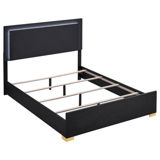 Bedroom Set With Accents