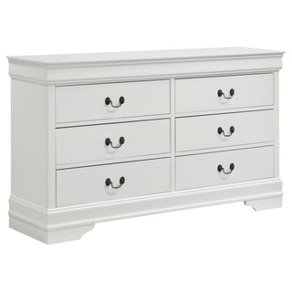 Bedroom Set With Curved Details