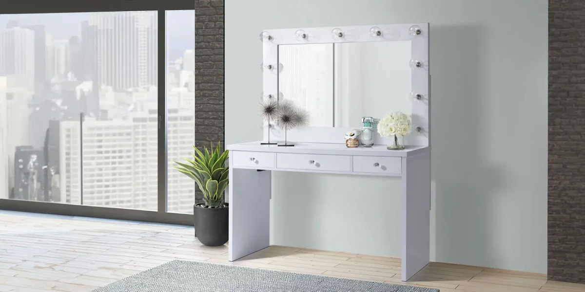 Ariana Vanity